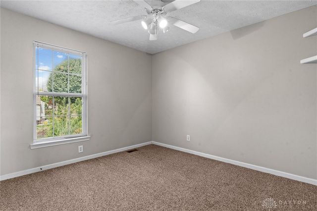 53 Meadows Drive, Springboro, OH 45066