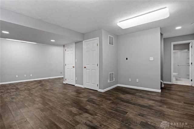 53 Meadows Drive, Springboro, OH 45066