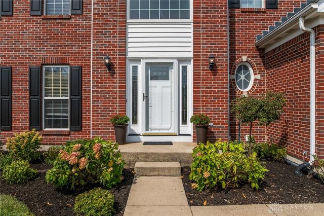53 Meadows Drive, Springboro, OH 45066