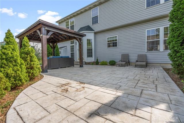 53 Meadows Drive, Springboro, OH 45066