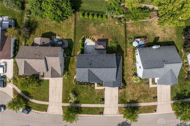 53 Meadows Drive, Springboro, OH 45066