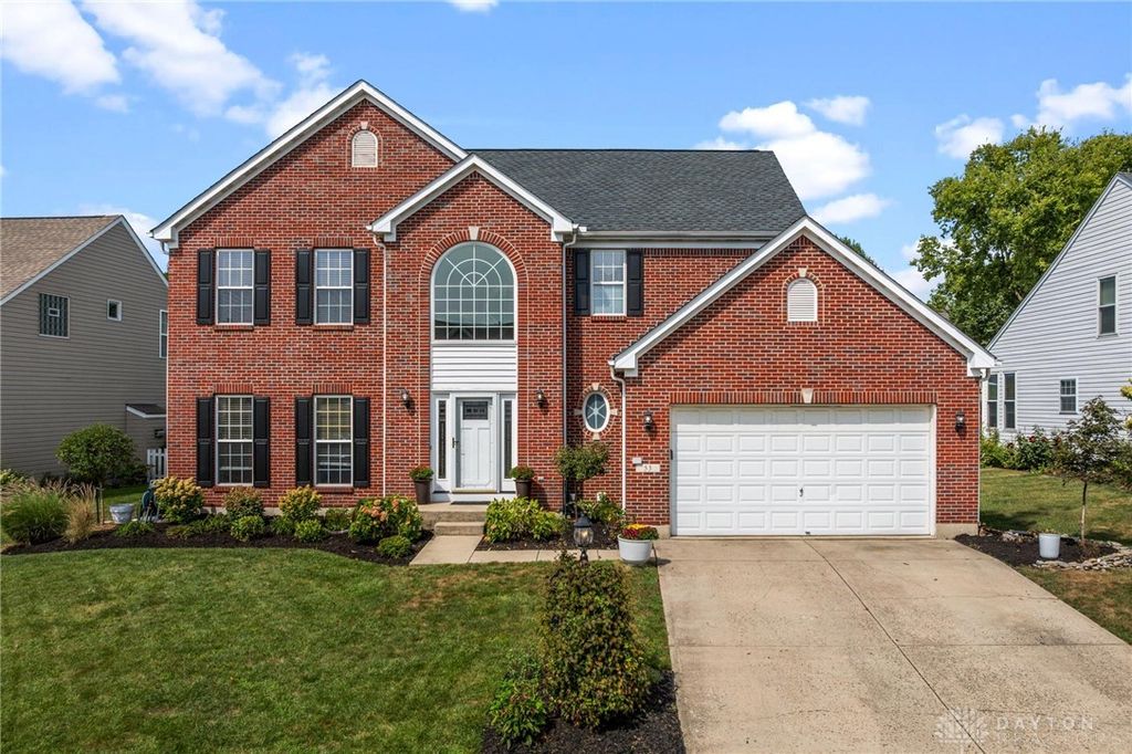 53 Meadows Drive, Springboro, OH 45066