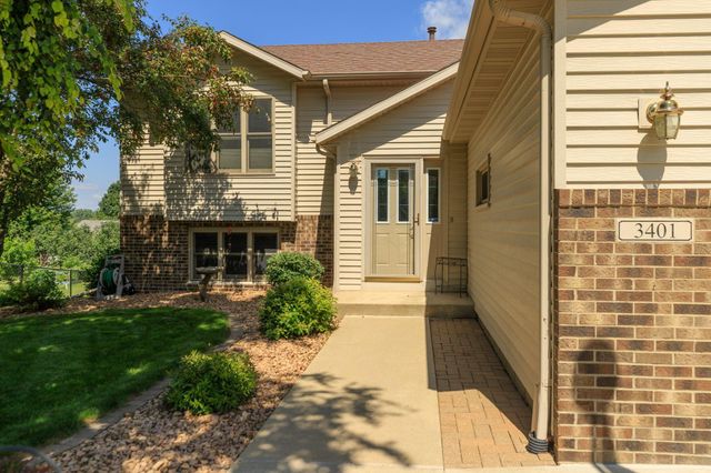 3401 Arbor Drive NW, Rochester, MN 55901