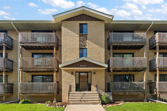 9654 NOTTINGHAM Avenue 1C, Chicago Ridge, IL 60415