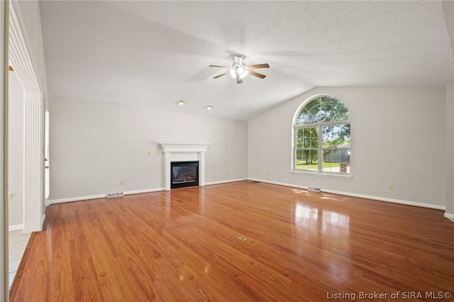 3039 Elisa Court, New Albany, IN 47150
