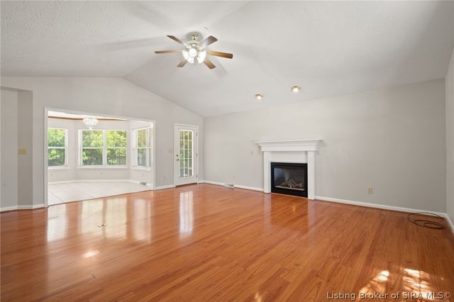 3039 Elisa Court, New Albany, IN 47150
