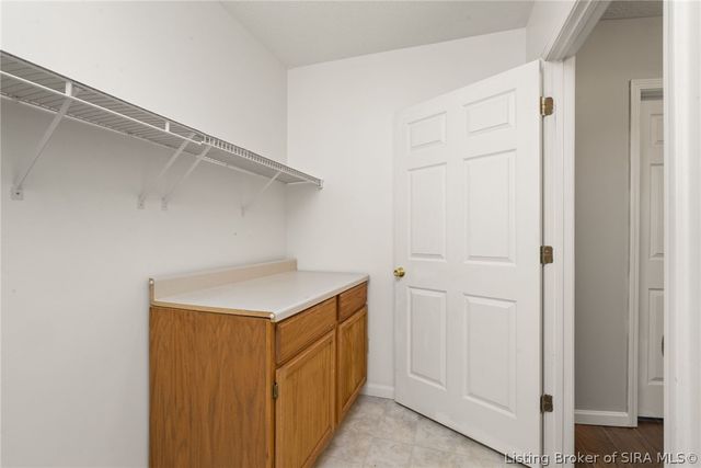 3039 Elisa Court, New Albany, IN 47150