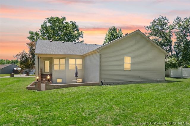 3039 Elisa Court, New Albany, IN 47150