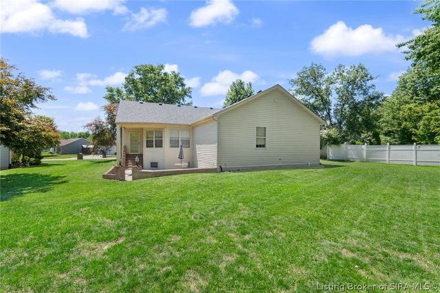 3039 Elisa Court, New Albany, IN 47150