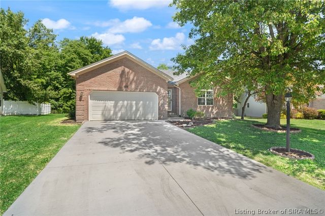 3039 Elisa Court, New Albany, IN 47150
