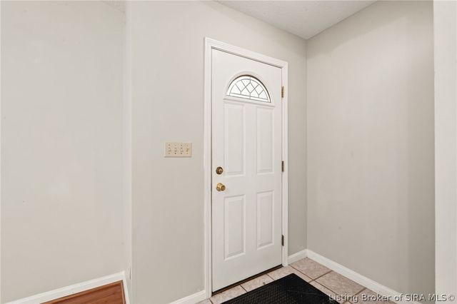 3039 Elisa Court, New Albany, IN 47150