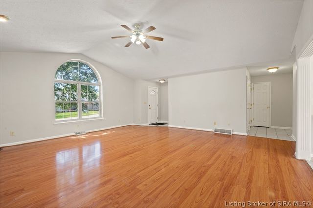 3039 Elisa Court, New Albany, IN 47150
