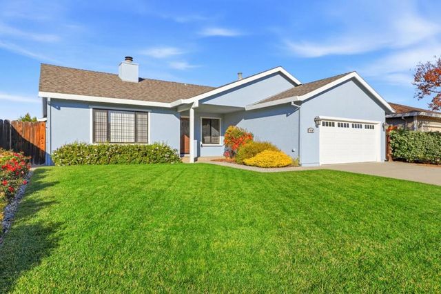 1650 Sausalito Drive, Hollister, CA 95023