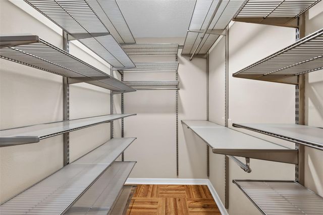 700 BEACH DRIVE NE 406, St Petersburg, FL 33701