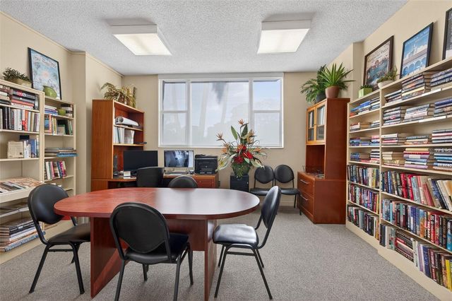 700 BEACH DRIVE NE 406, St Petersburg, FL 33701