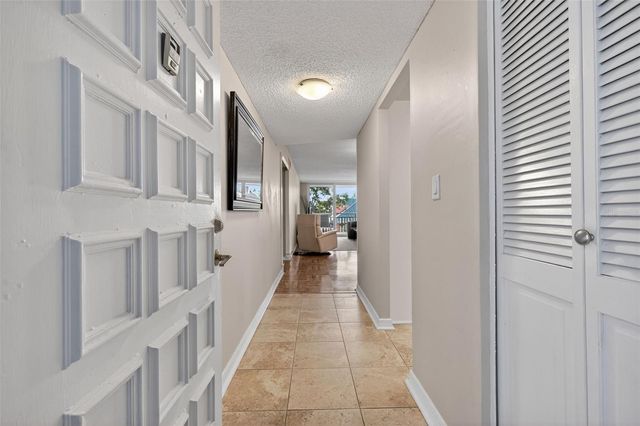 700 BEACH DRIVE NE 406, St Petersburg, FL 33701