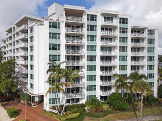 700 BEACH DRIVE NE 406, St Petersburg, FL 33701