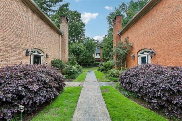 11 Kings Walk NE, Atlanta, GA 30307