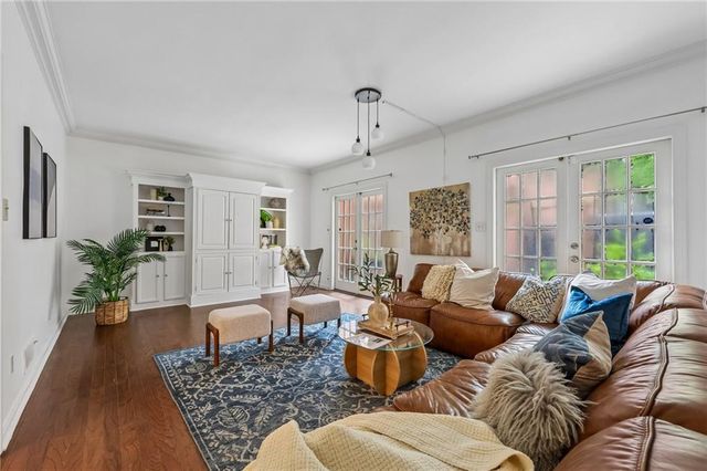 11 Kings Walk NE, Atlanta, GA 30307