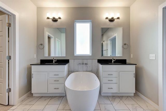 18316 Rico Ranch Road, Edmond, OK 73012