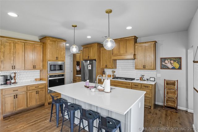 10434 S 232nd East Avenue, Broken Arrow, OK 74014