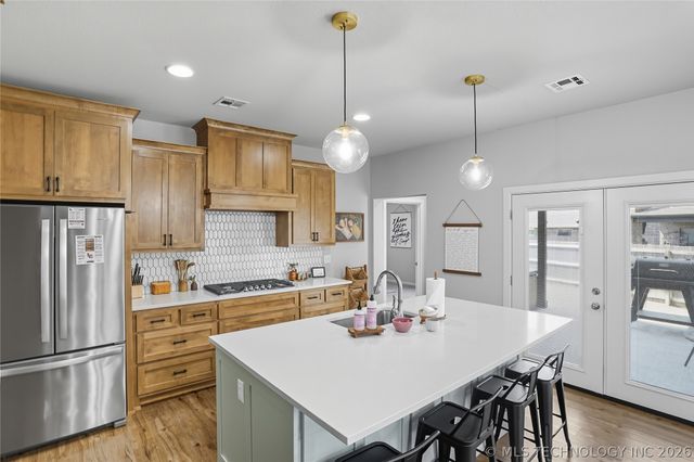 10434 S 232nd East Avenue, Broken Arrow, OK 74014