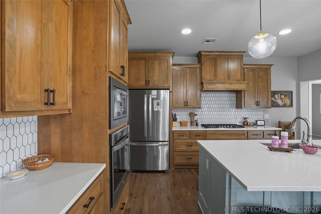 10434 S 232nd East Avenue, Broken Arrow, OK 74014