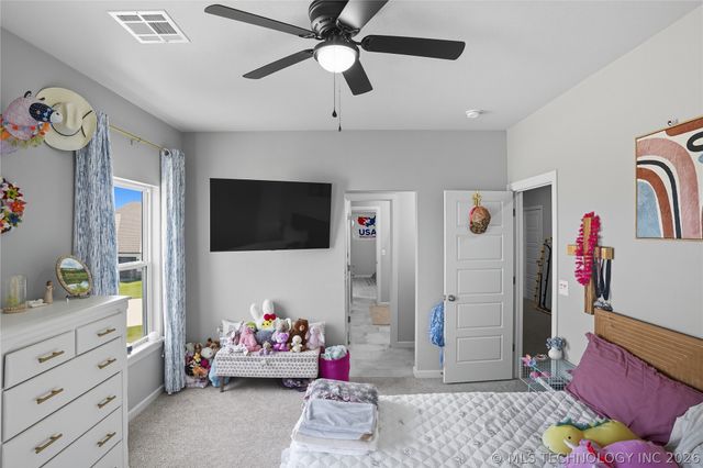 10434 S 232nd East Avenue, Broken Arrow, OK 74014