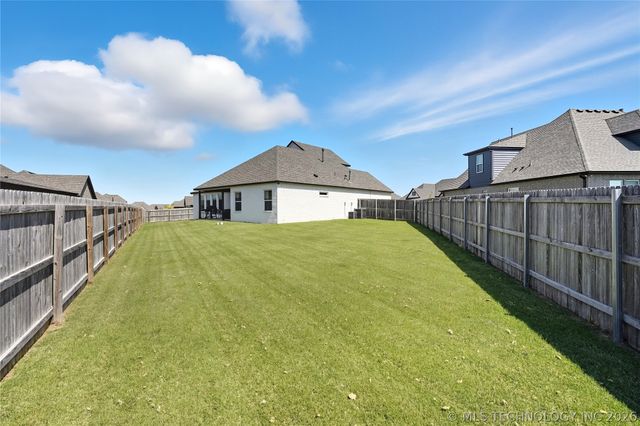 10434 S 232nd East Avenue, Broken Arrow, OK 74014