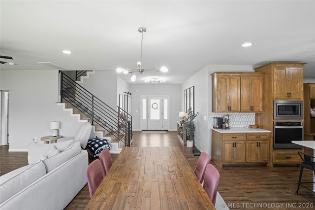 10434 S 232nd East Avenue, Broken Arrow, OK 74014