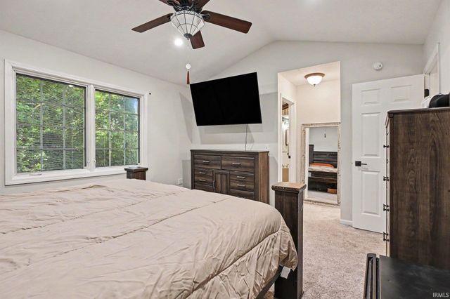 2166 Willow Creek Drive, Mishawaka, IN 46545