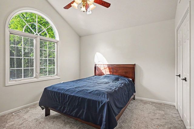 2166 Willow Creek Drive, Mishawaka, IN 46545