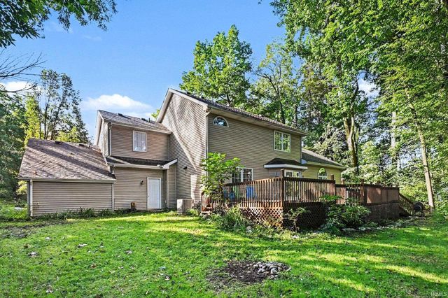 2166 Willow Creek Drive, Mishawaka, IN 46545