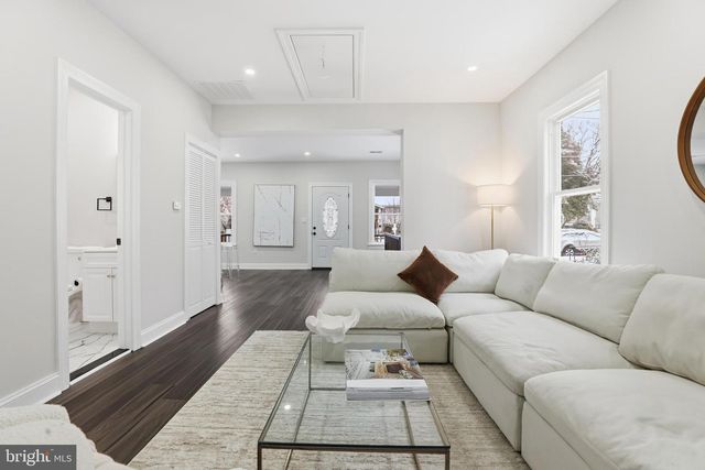 3421 NEWTON ST, Mount Rainier, MD 20712