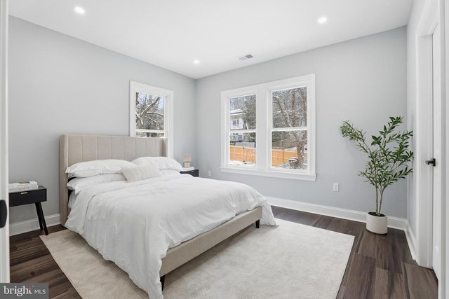 3421 NEWTON ST, Mount Rainier, MD 20712