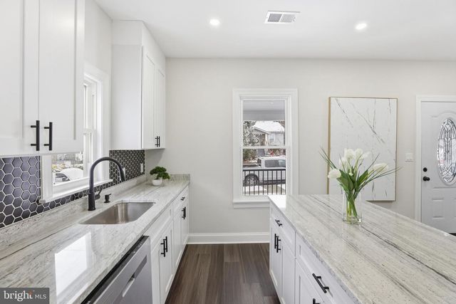 3421 NEWTON ST, Mount Rainier, MD 20712