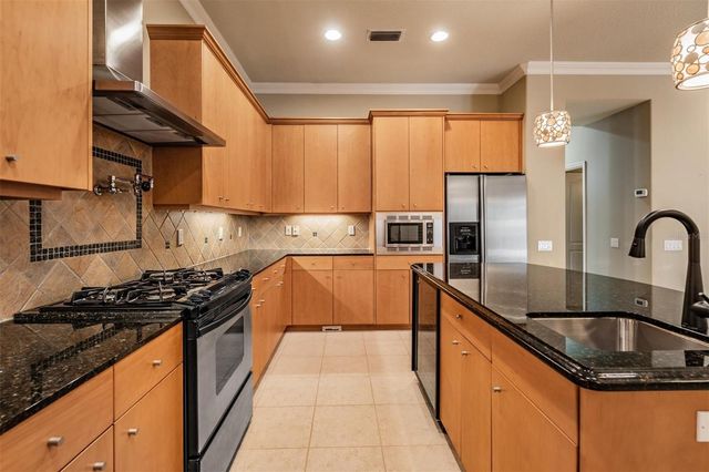 3111 W LAWN AVENUE, Tampa, FL 33611