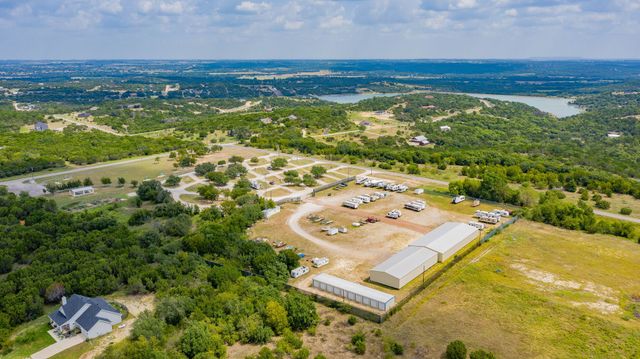 2280 Compass Way, Bluff Dale, TX 76433