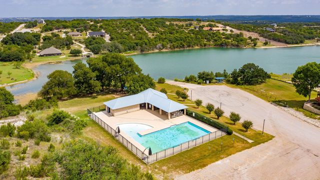 2280 Compass Way, Bluff Dale, TX 76433