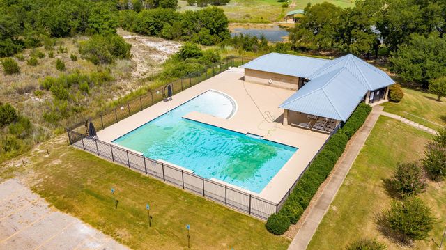 2280 Compass Way, Bluff Dale, TX 76433