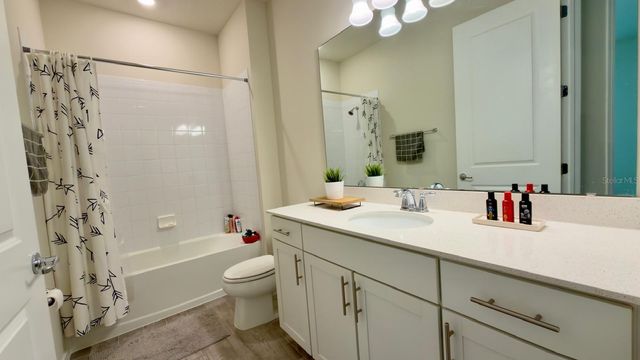 4620 GLIDING WAVE ST, Winter Garden, FL 34787