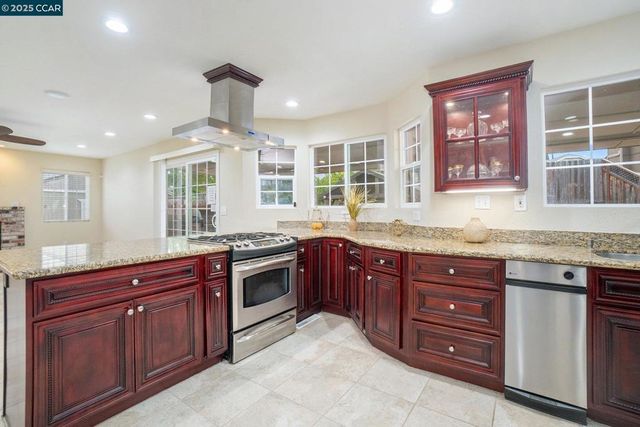 924 Flintrock Drive, Antioch, CA 94509