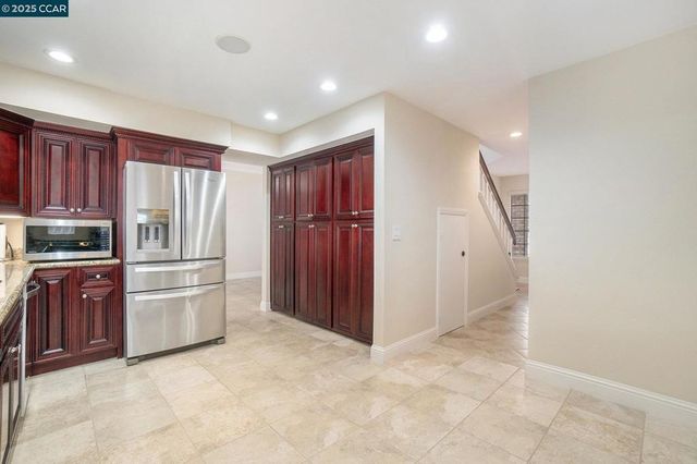 924 Flintrock Drive, Antioch, CA 94509