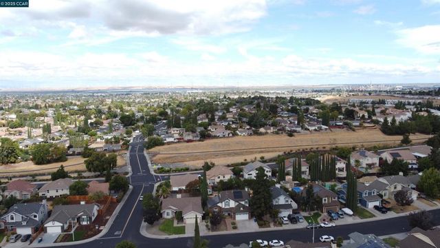 924 Flintrock Drive, Antioch, CA 94509