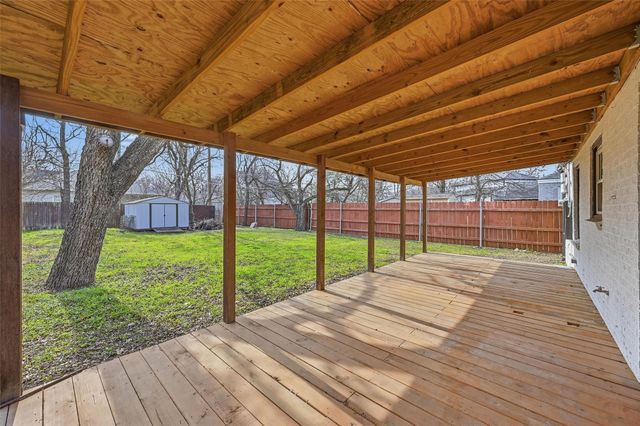 2713 Mission Street, Fort Worth, TX 76109