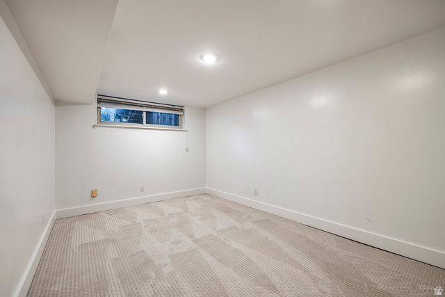 8505 S KINGS COVE DR, Salt Lake City, UT 84121