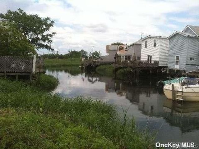 143 broaway, Howard Beach, NY 11414