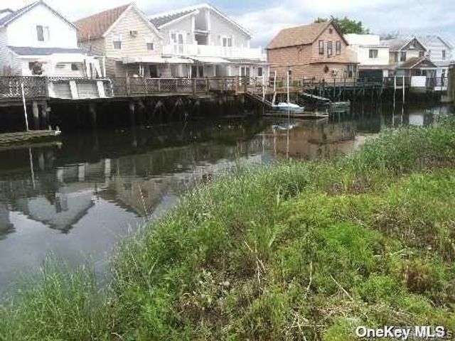 143 broaway, Howard Beach, NY 11414