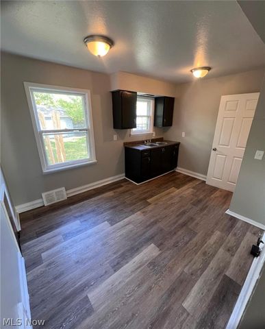 4468 E 156th Street, Cleveland, OH 44128