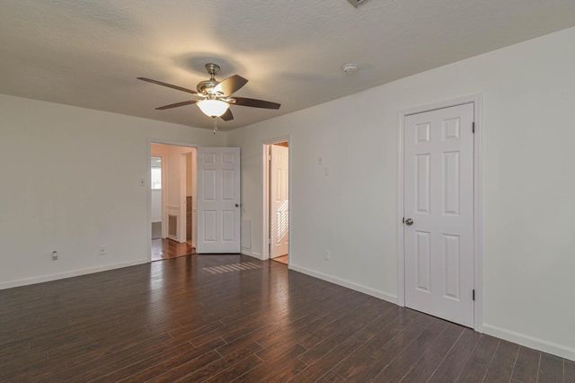 4708 Crepe Myrtle Lane, Pasadena, TX 77505